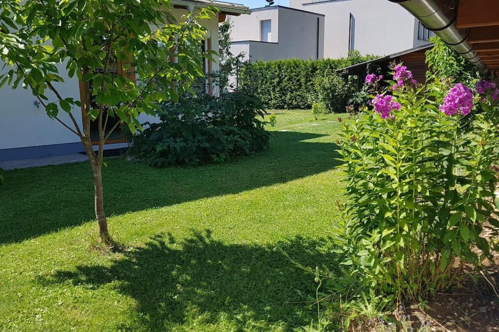 Wohnung Mit Balkon In Velden - Appartment Berge Bytilly Velden am Worthersee Bagian luar foto